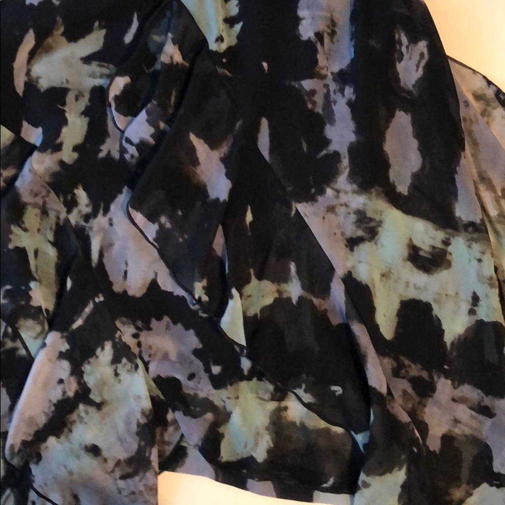 Razor back shirt - Picture 2 of 3